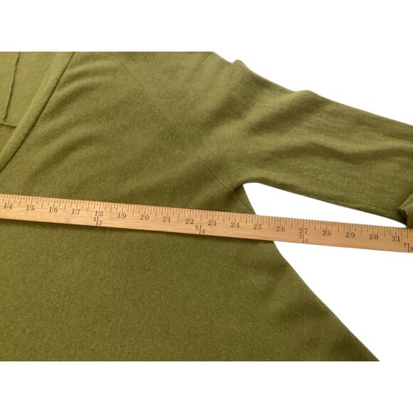 Neiman Marcus Cashmere Collection Asymmetric V-Neck Cardigan Olive Green M - Picture 6 of 7